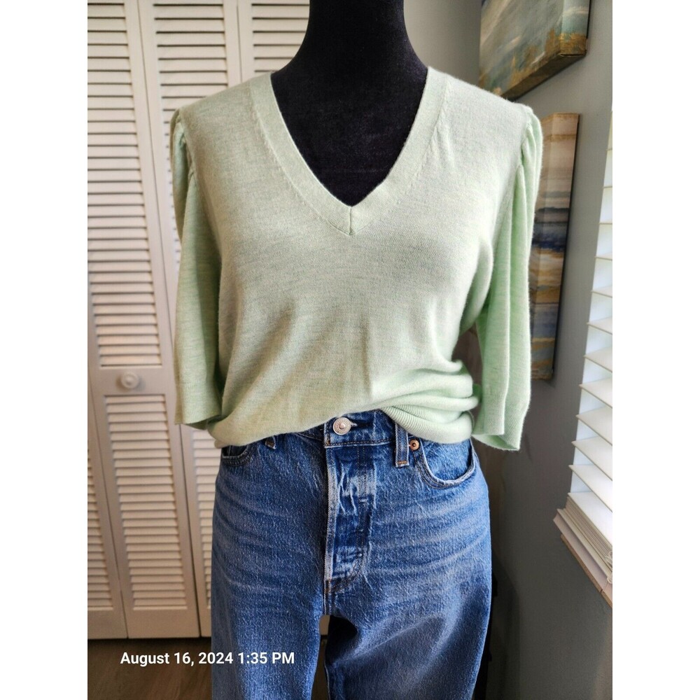White House Black Market Light Green V-Neck Sweater